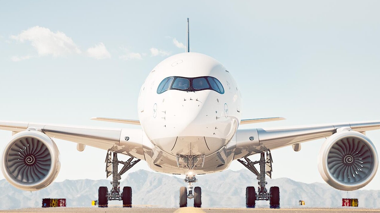 Ein Airbus A350 von vorne Ein Airbus A350 von vorne