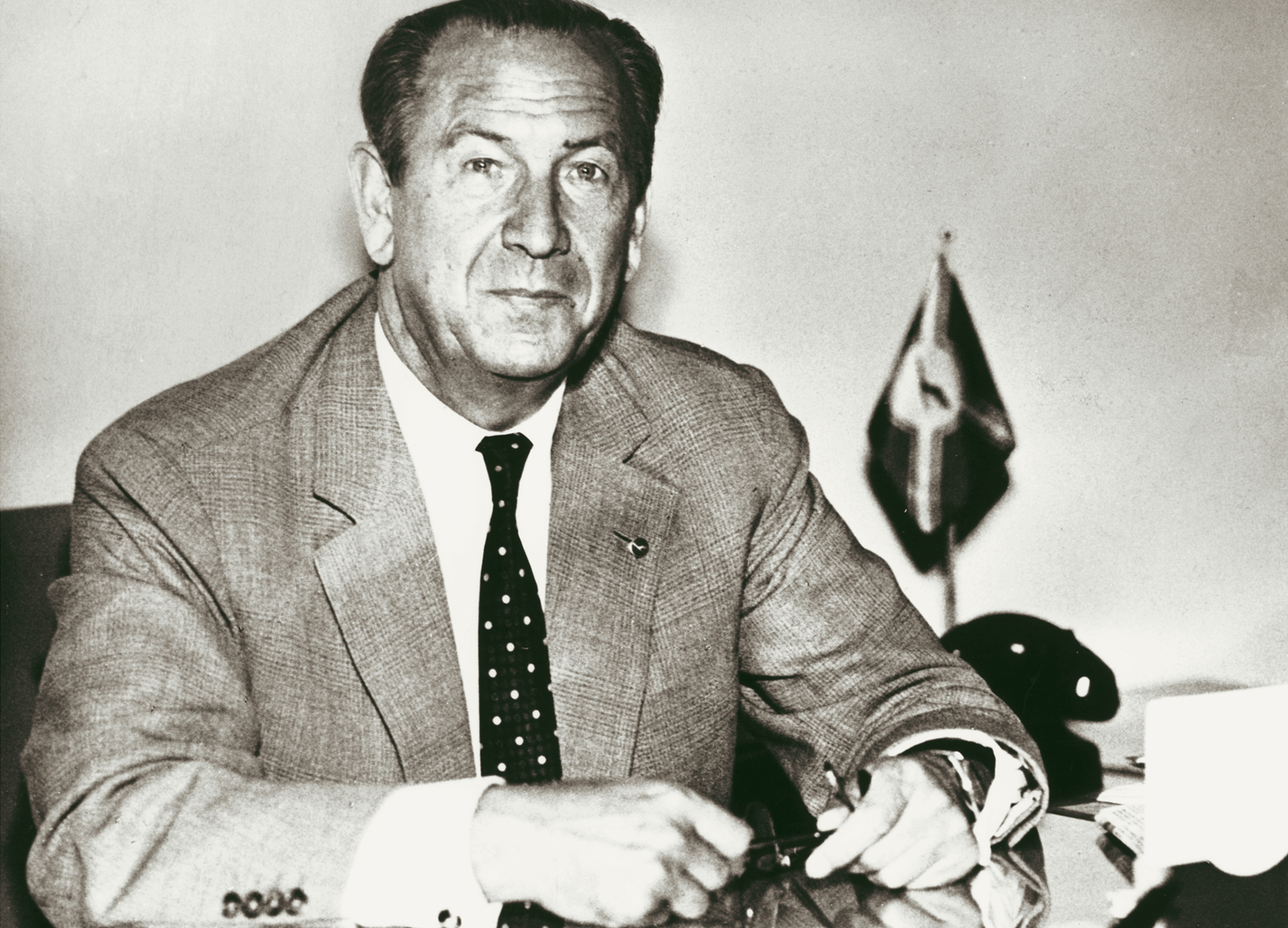Shaping the future of German avia-tion:  Hans M. Bongers