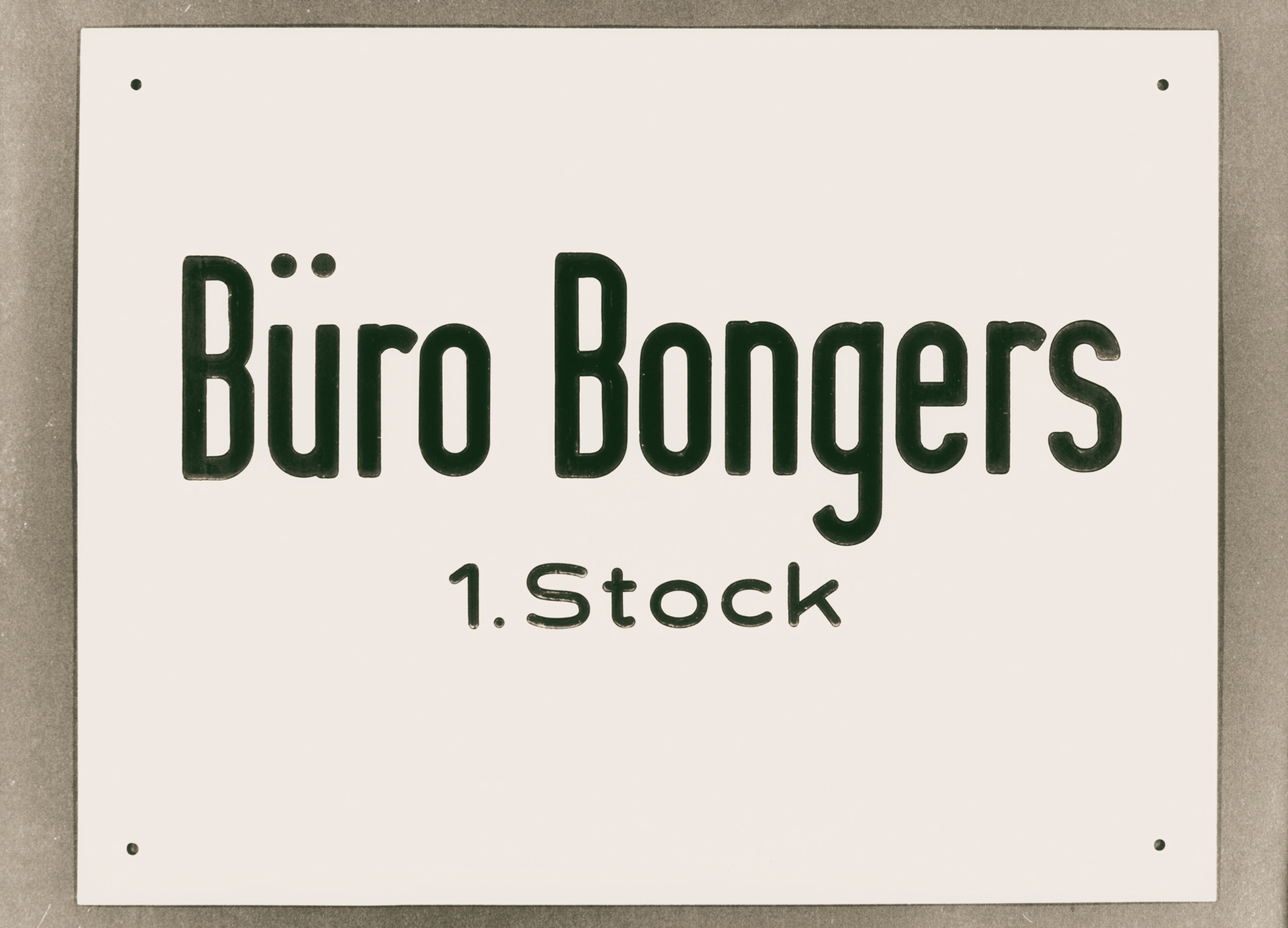 “Bureau Bongers, 1st floor”: The sign on the door of the Cologne consultancy.