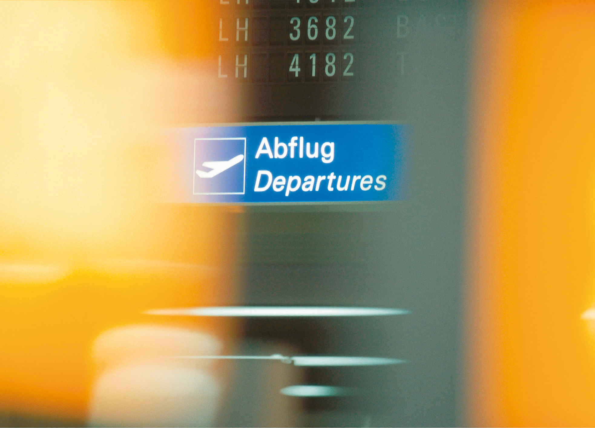 In our globalized world, aviation increasingly takes on the role of “key industry.”