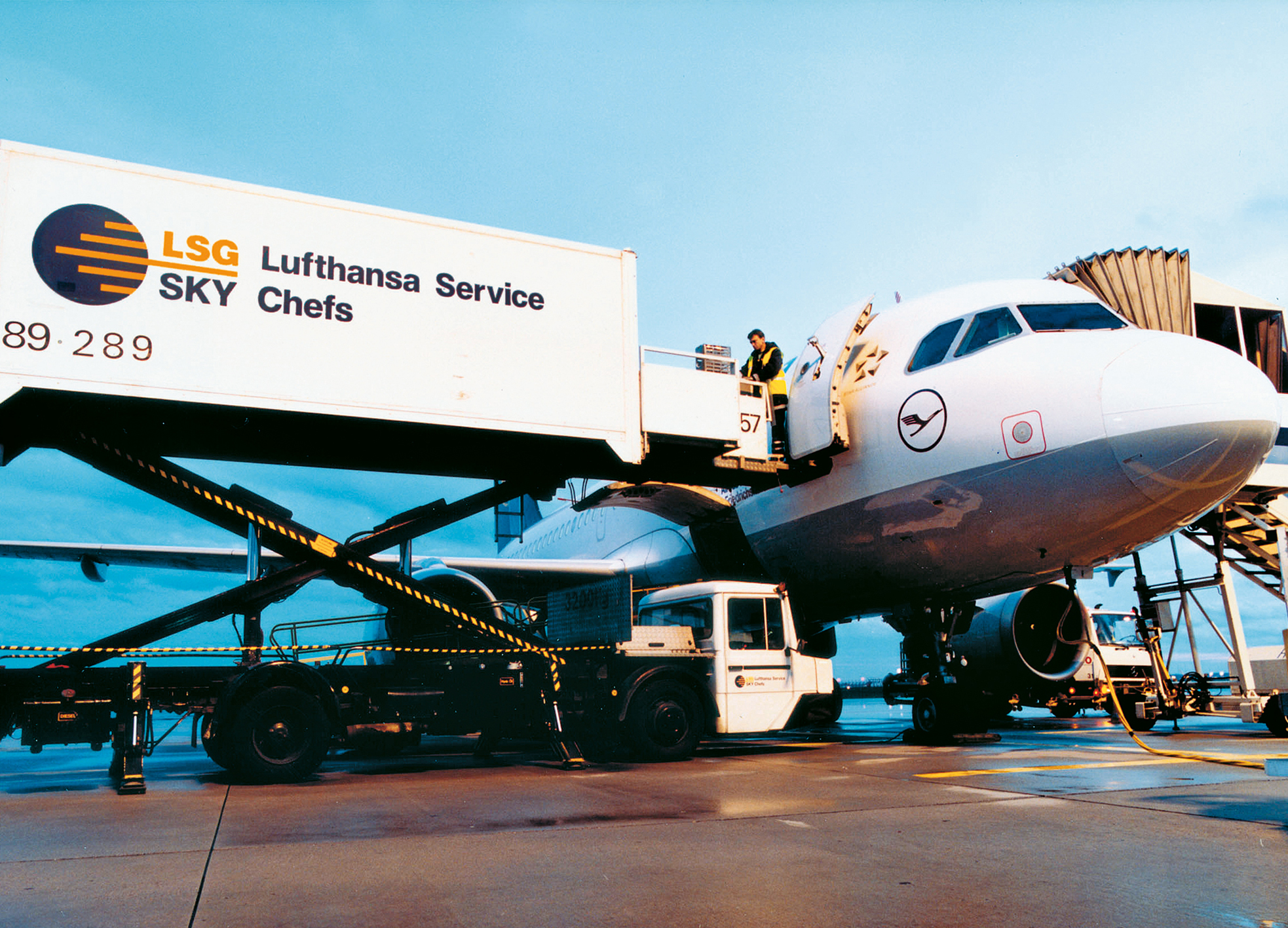 LSG Sky Chefs is the world's largest caterer, with production at 187 locations around the world and a global market share of 33 percent.