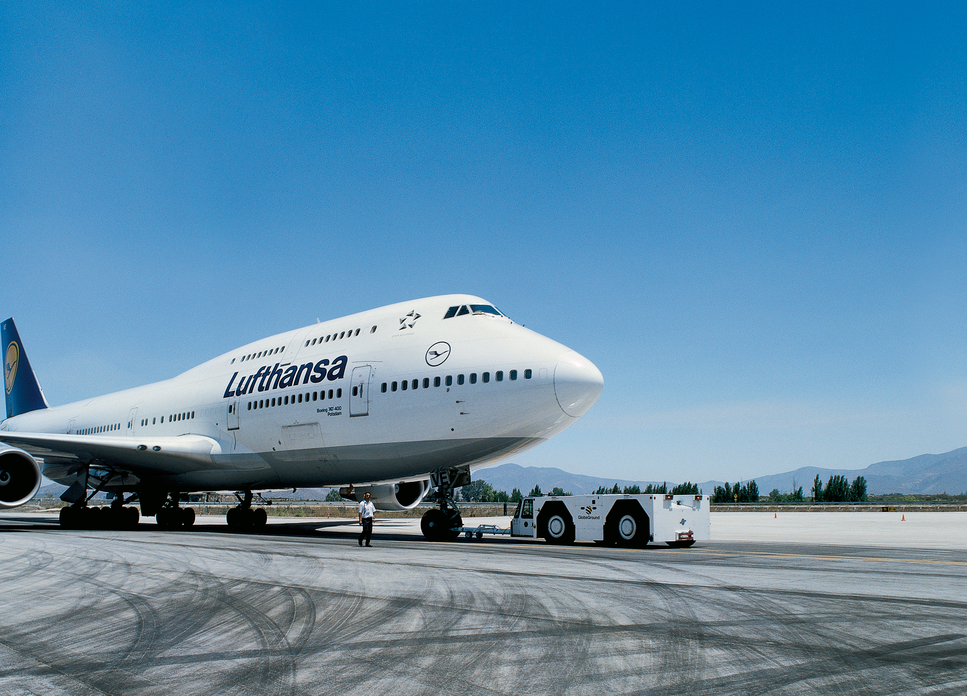 GlobeGround: the handling professionals in the business area of ground services.