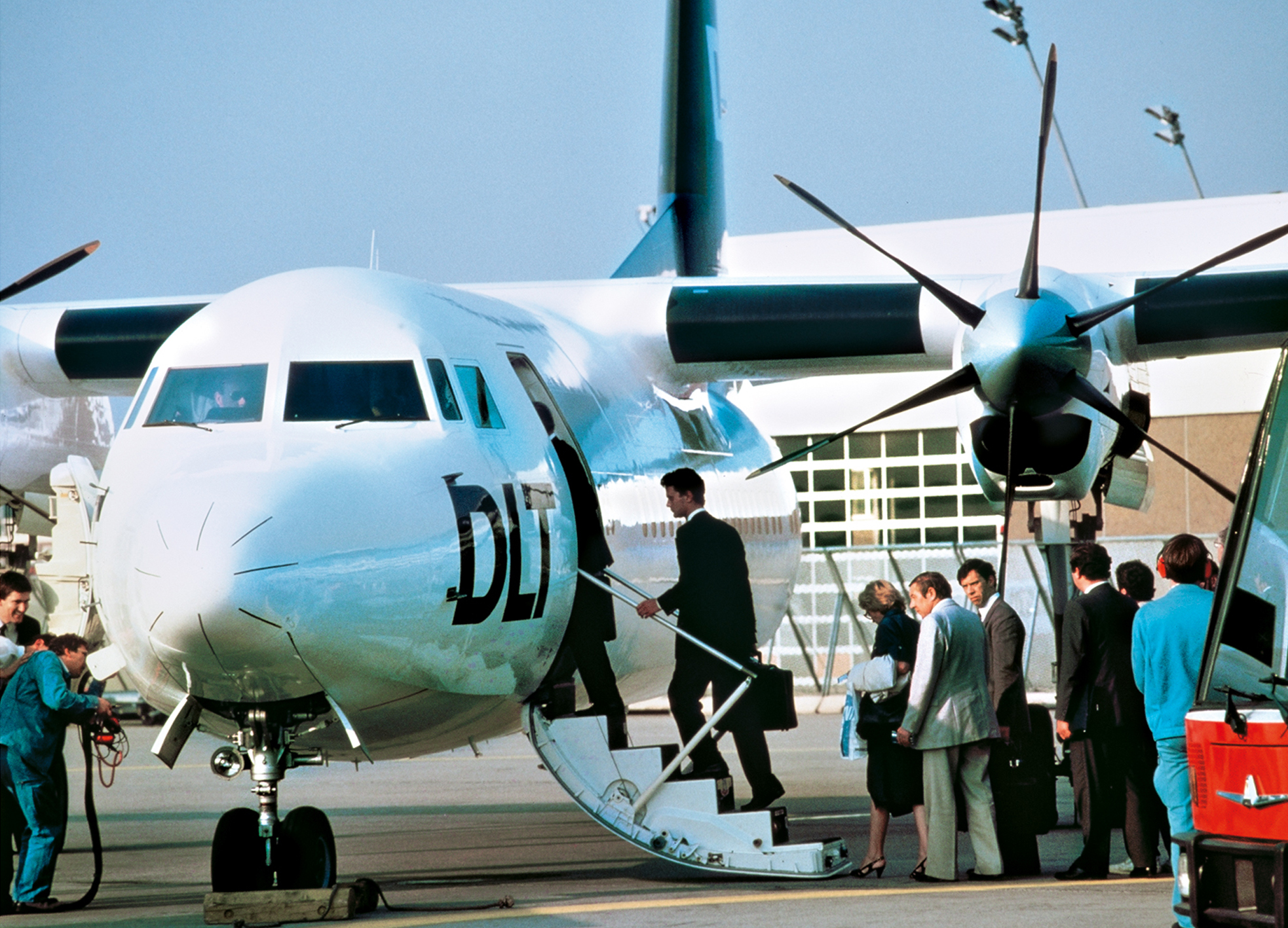 Flights operated by regional airline DLT, a wholly-owned subsidiary, mean that Lufthansa can offer business travelers even more destinations all across Germany and Europe.