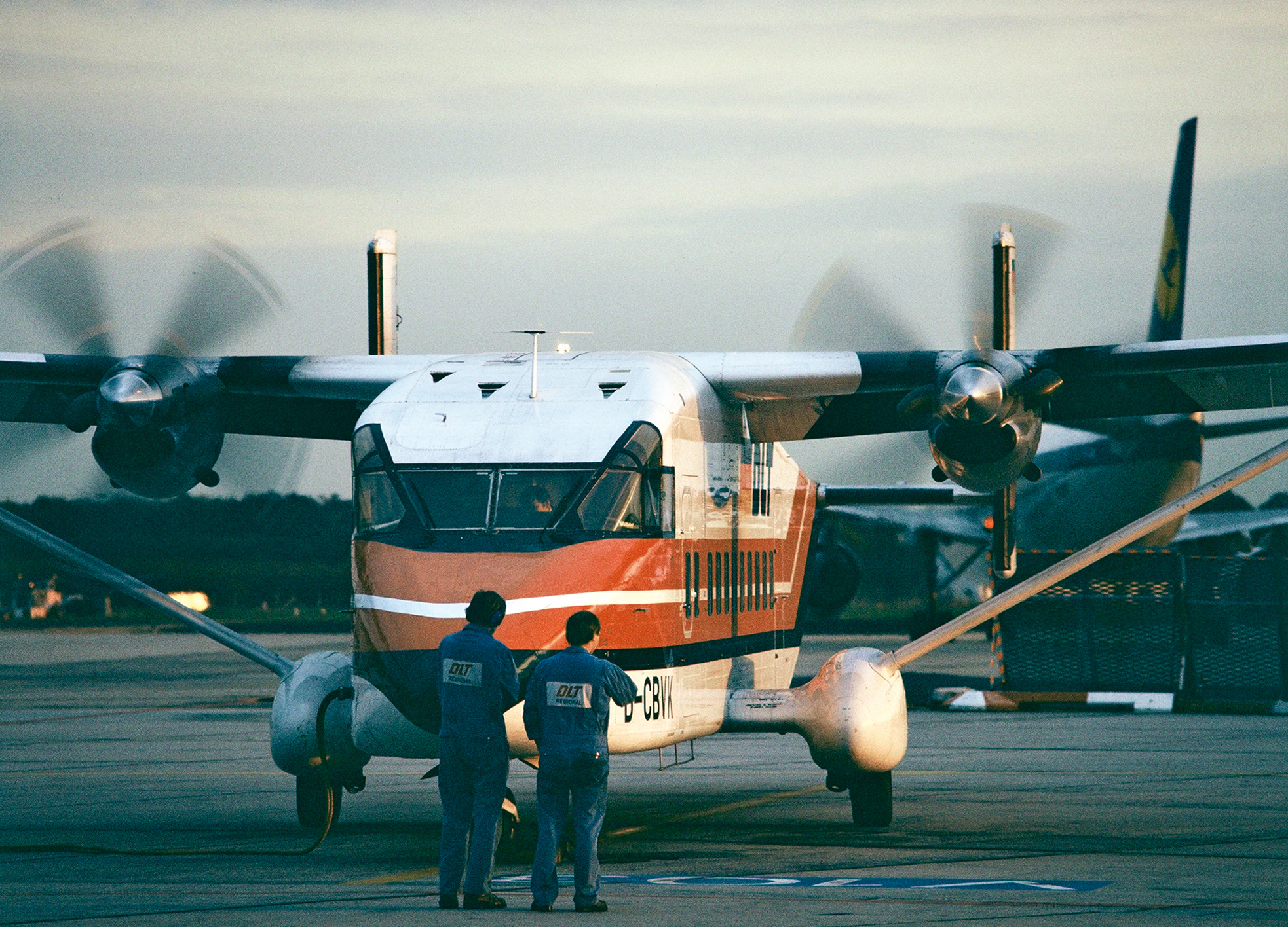 A Shorts 330 operated by Lufthansa subsidiary DLT.